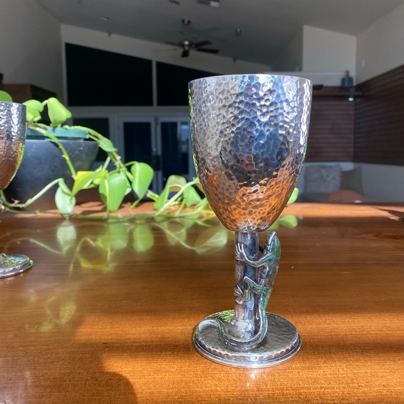 Vintage EMILIA CASTILLO Mexican Lizard Hammered Silver Plate Wine Goblet Cup - Picture 3 of 4